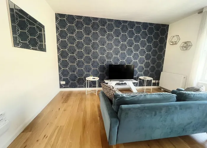 Alma Vale 4 - Hopewell *